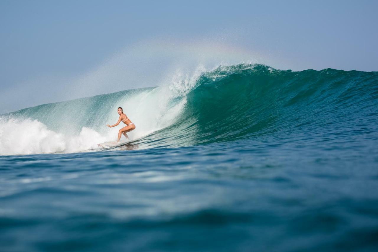 Cabana Surf And StayKrui エクステリア 写真